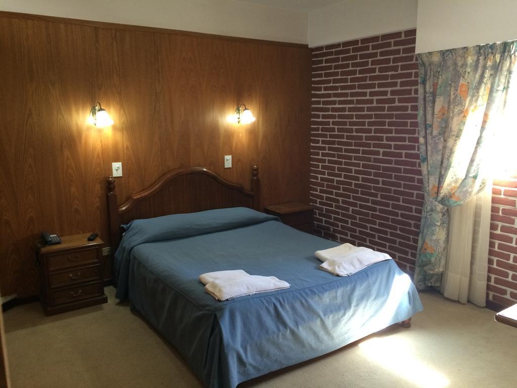 Hotel Americano Buenos Aires Oda fotoğraf